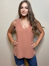 Load image into Gallery viewer, Dusty Rose Lace Insert Camisole Tank