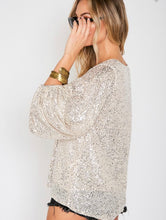 Load image into Gallery viewer, V-neck Balloon Sleeved Sequin Top