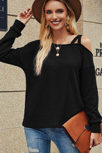 Load image into Gallery viewer, Off The Shoulder Tunic Top
